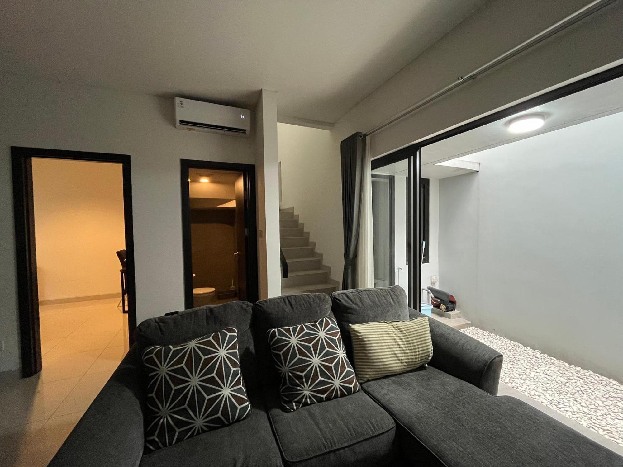2 Floor Cozy House In Wisteria Jakarta Garden City Exterior foto